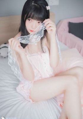 刘德华演唱会摔倒