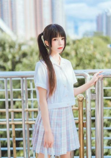 性饥渴的女教师诱学生