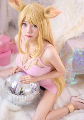 大叔看上女儿的闺蜜韩剧主角是谁