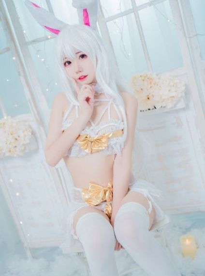 刘德华演唱会摔倒